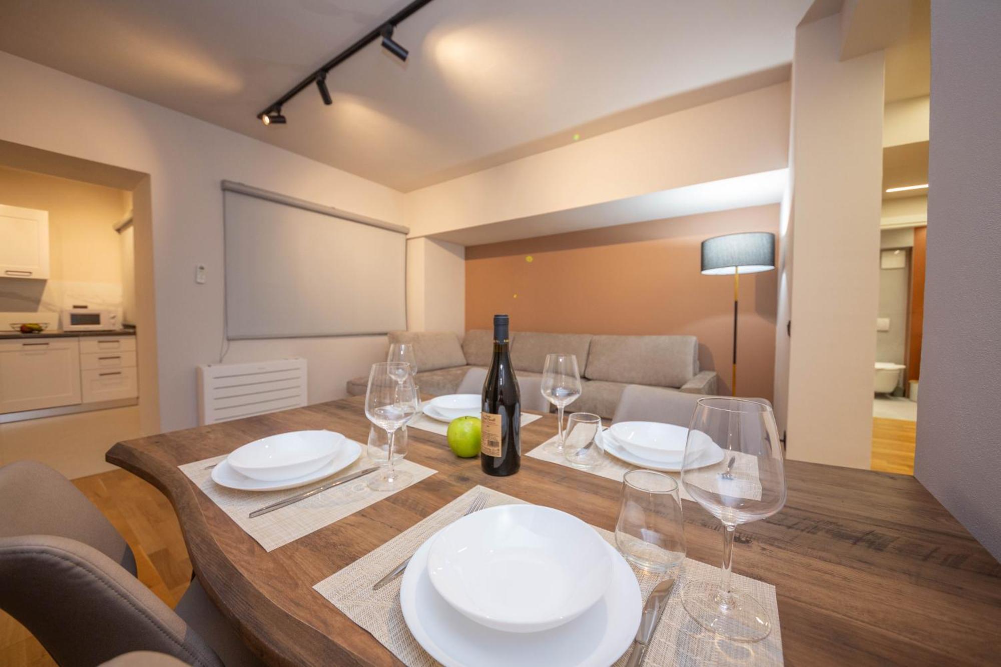 Blloku Unique Apartments 2 Tirana Zewnętrze zdjęcie