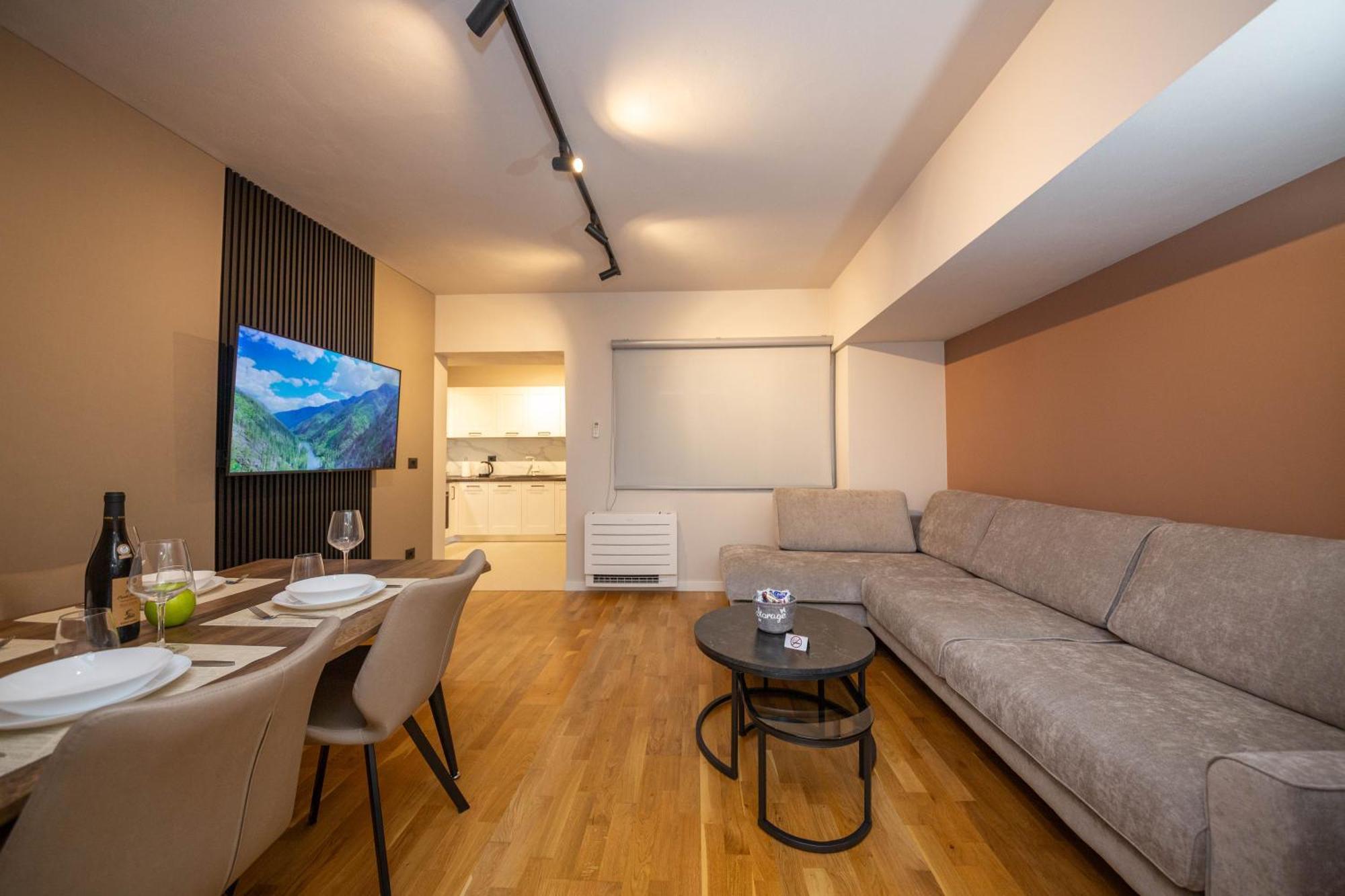 Blloku Unique Apartments 2 Tirana Zewnętrze zdjęcie
